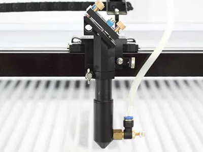 Cortadora láser CO₂